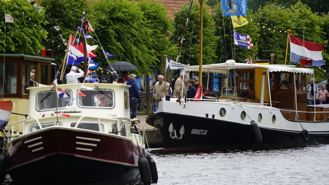 Veel boten in Dieverbrug dit weekend (Rechten: Andries Ophof)
