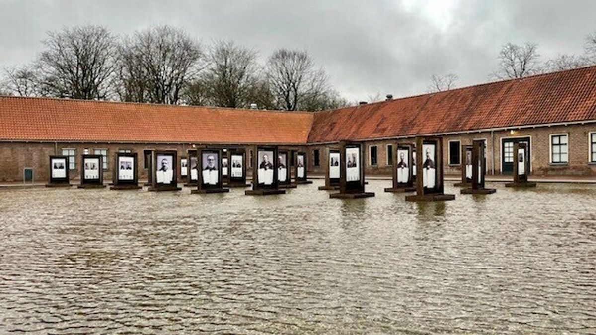 Ondergelopen akkers en mini-sinkhole: hoogwater laat zich zien in Drenthe