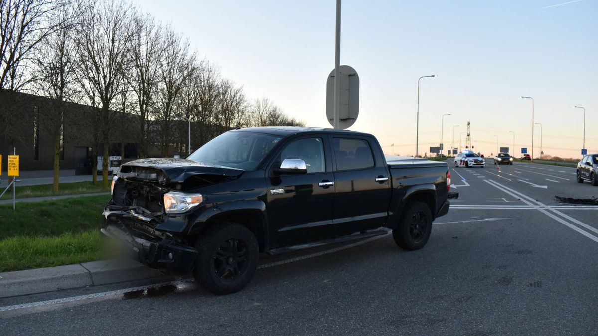 Botsing veroorzaakt verkeerschaos