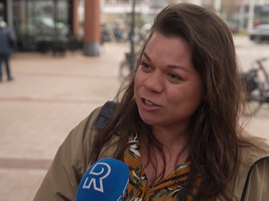 Bernice volgde de raadsvergadering vanuit huis