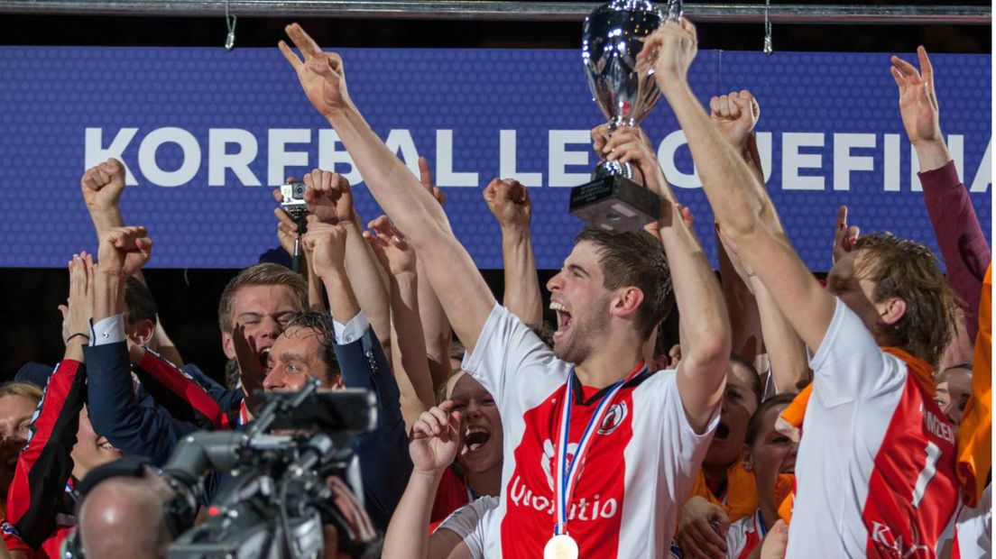 TOP viert het landskampioenschap in de Korfbal League.