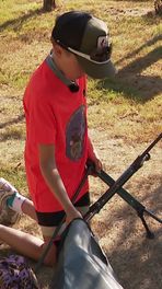 Sam (11) fietst voor Dillan