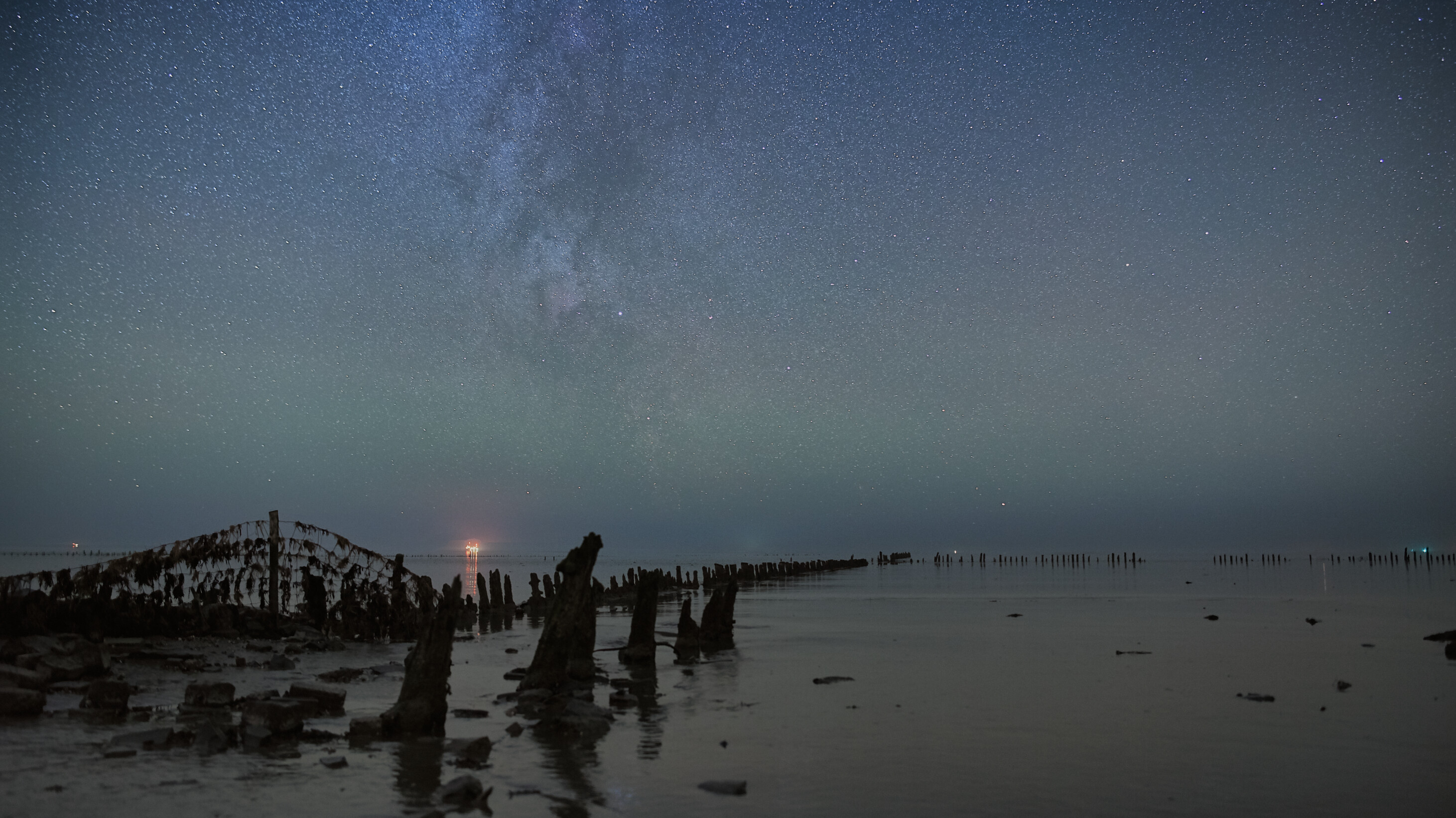 De Waadsee by nacht