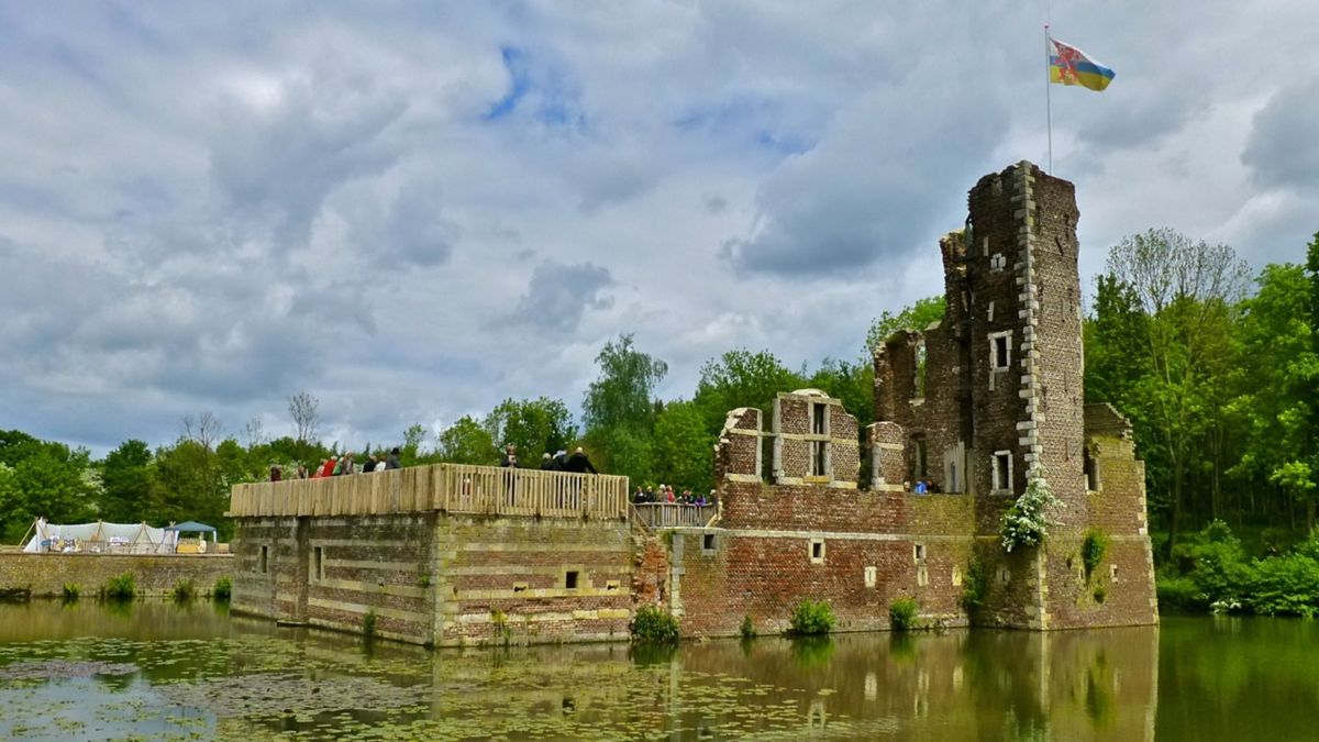 Herbouw kasteel Schaesberg wordt haastwerk
