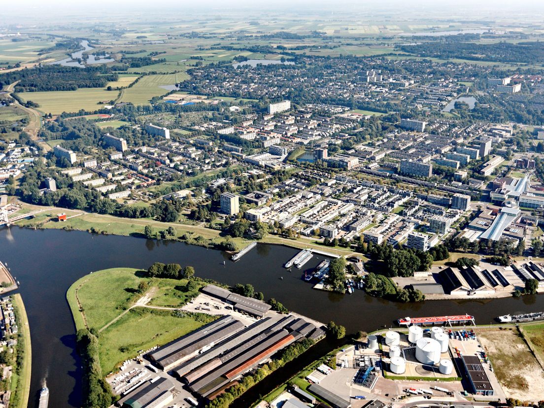 Omstreden buitendijkse woontorens in Zwolle van de baan: plan inmiddels te duur