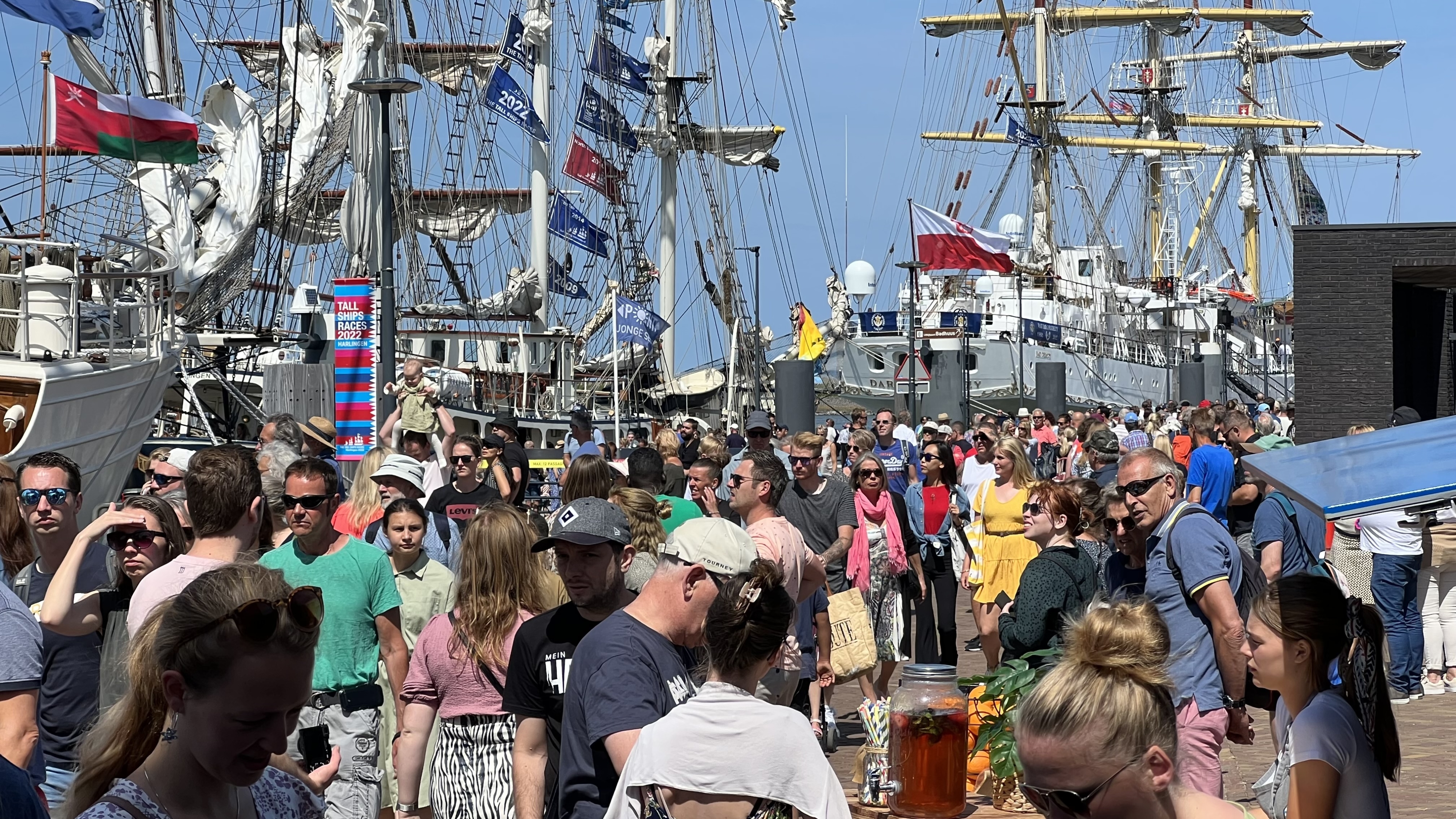 De laatste dag van de Tall Ships Races in Harlingen