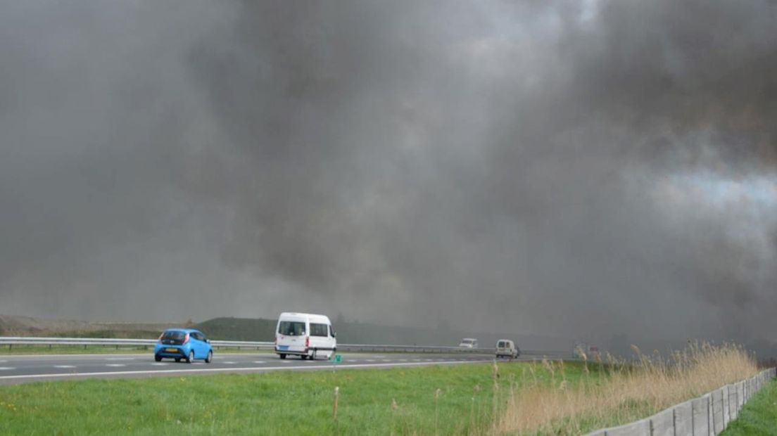 Rook ontneemt zich verkeer op A32