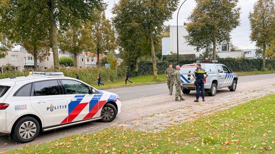 Uur vertraging na ongeval A12 | Handgranaat in groenstrook Amersfoort. Uur vertraging na ongeval A12 | Handgranaat in groenstrook Amersfoort.