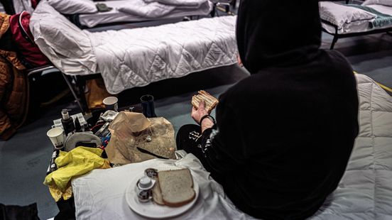 Hulpverleners op pad om buitenslapers naar binnen te halen