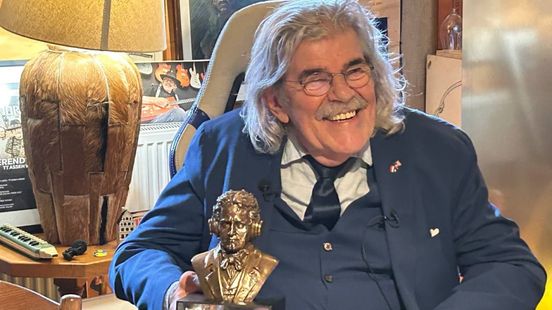 Bennie Jolink onderscheiden met oeuvreprijs: ‘Nationaal fenomeen’
