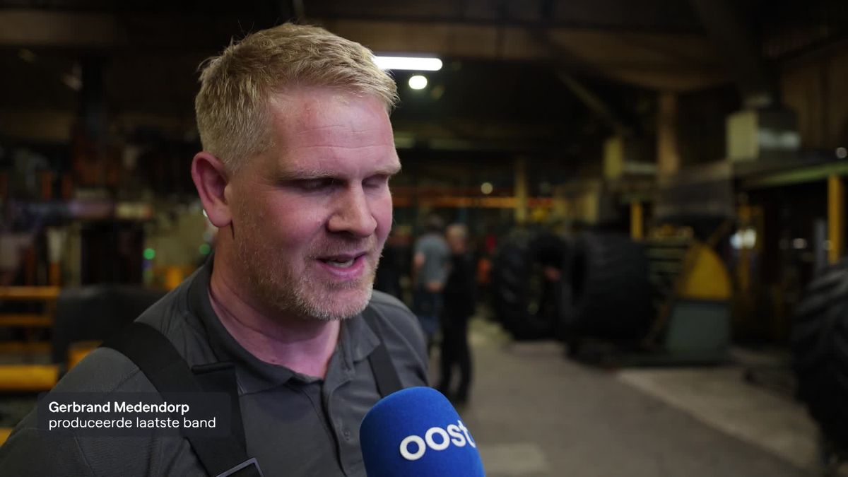 Laatste band rolt van productielijn Apollo Vredestein in Enschede.