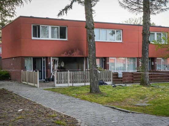 Verdachte van explosies woningen Amsterdam en Emmen onder voorwaarden vrij