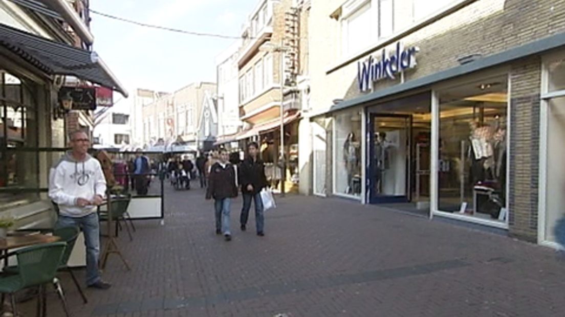 naaldwijk-herenstraat-winkelen-winkels