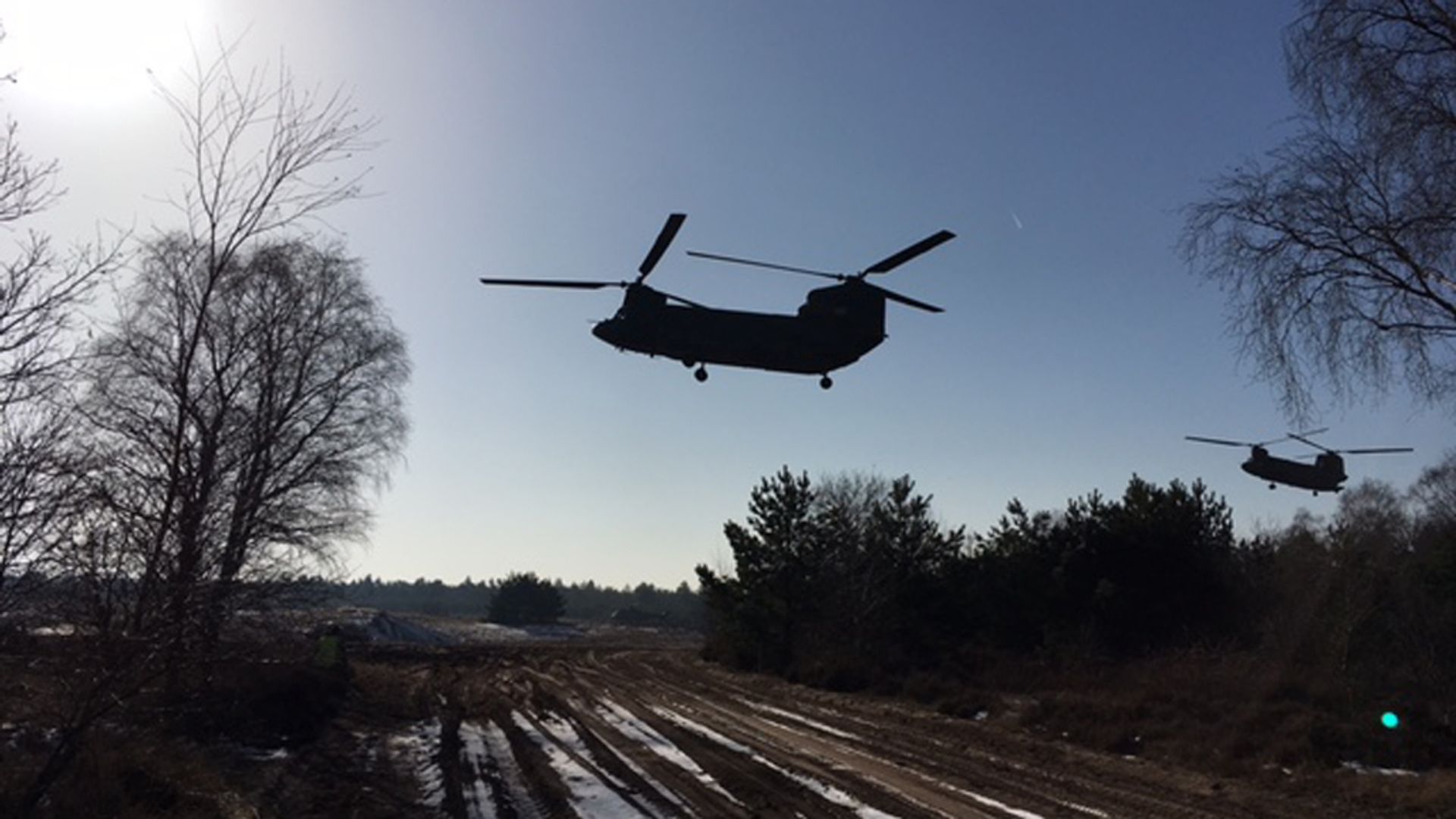 Helikopters boven de Leusderheide