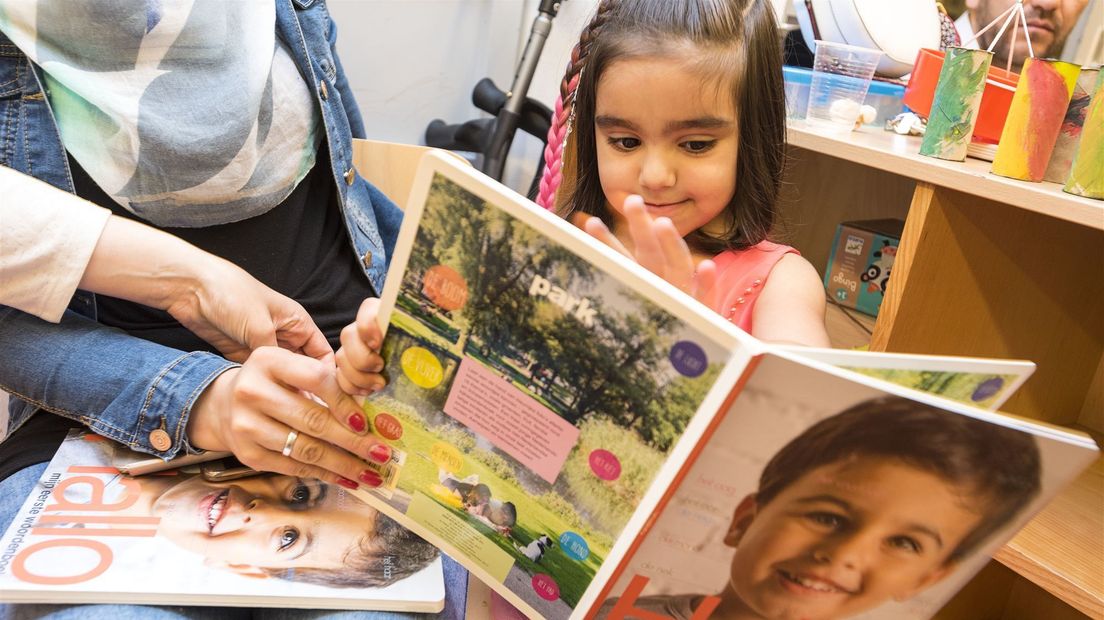 Drie Goese boekhandels hebben ervoor gezorgd dat meer dan duizend basisschoolkinderen op de Bevelanden het boek Ronja de Roversdochter ontvangen. Gratis.