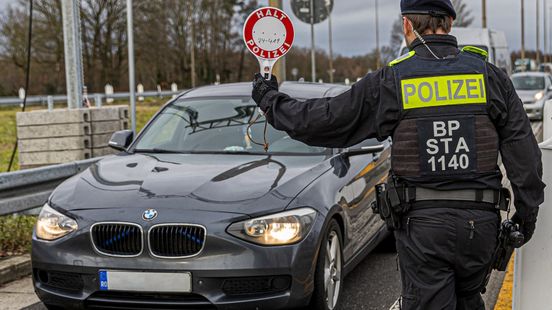 Kritiek op Duitse grenscontroles: 'Leuk dat ze wat gezochte mensen pakken, maar dat was doel niet' Nieuws