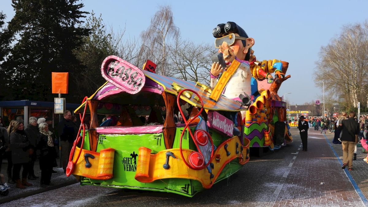 'T Giet Vedan Heino winnaar Grote Sallandse Carnavalsoptocht Raalte, de uitslag