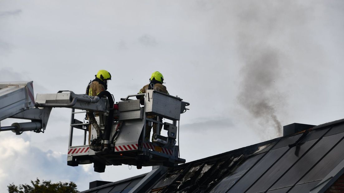 brand Hulst dak zonnepanelen