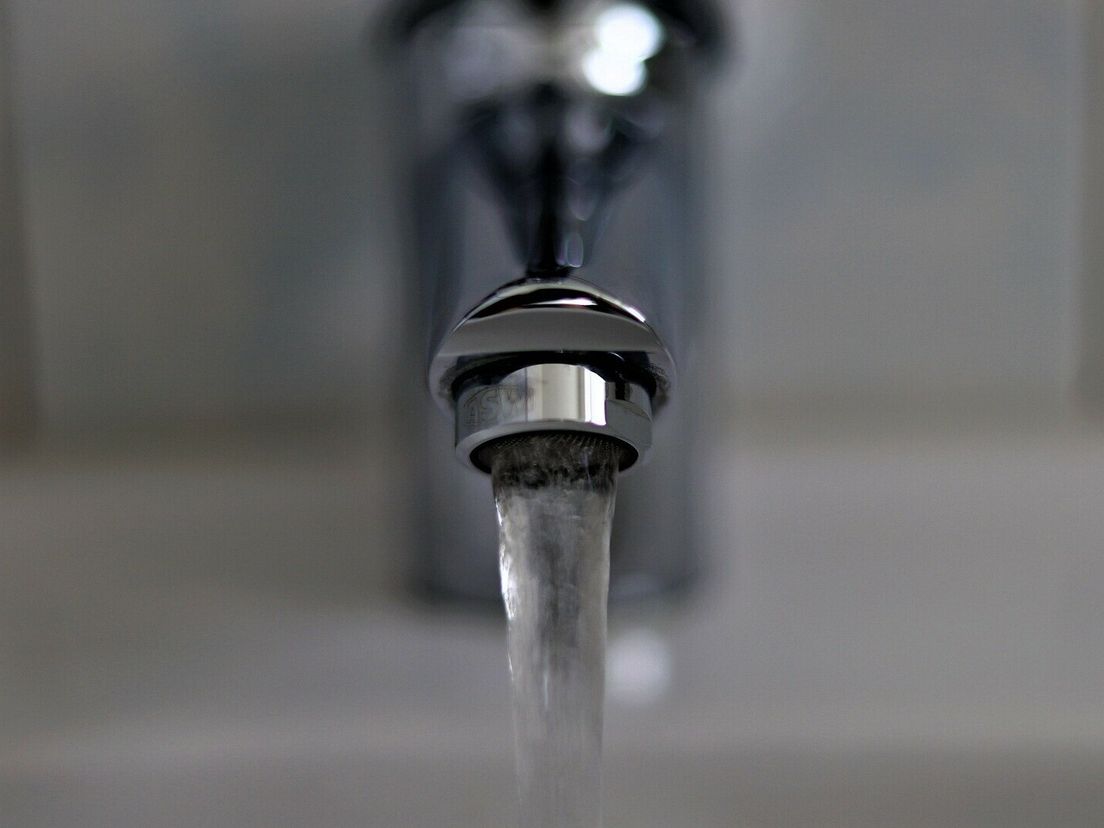 Drenthe lijkt mogelijk tekort aan drinkwater te ontlopen, bedrijven roepen toch op zuinig te zijn