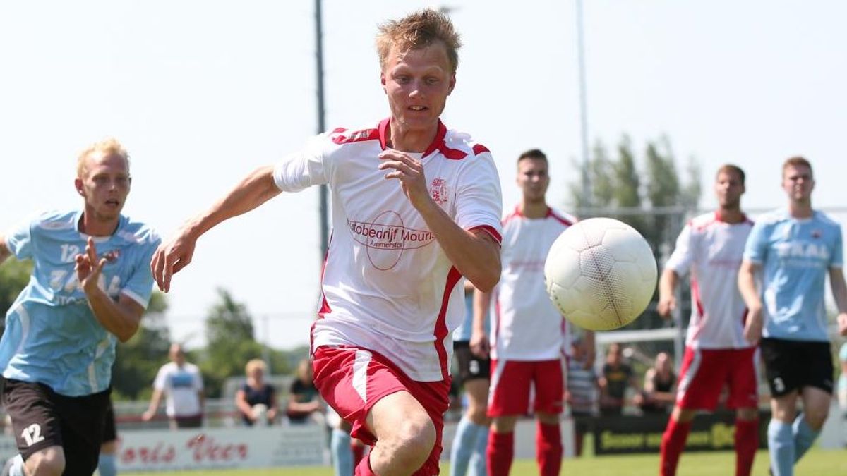 Dubbele kaakbreuk voor voetballer Ammerstol: 'Stoppen bij tegenstander sloegen door'