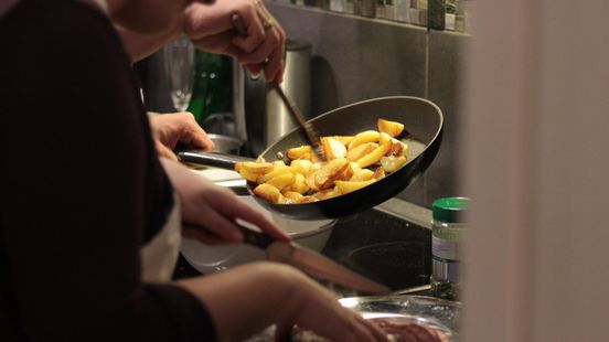 Samen aan tafel met kerst: feestelijk diner in Duiven voor wie zich alleen voelt