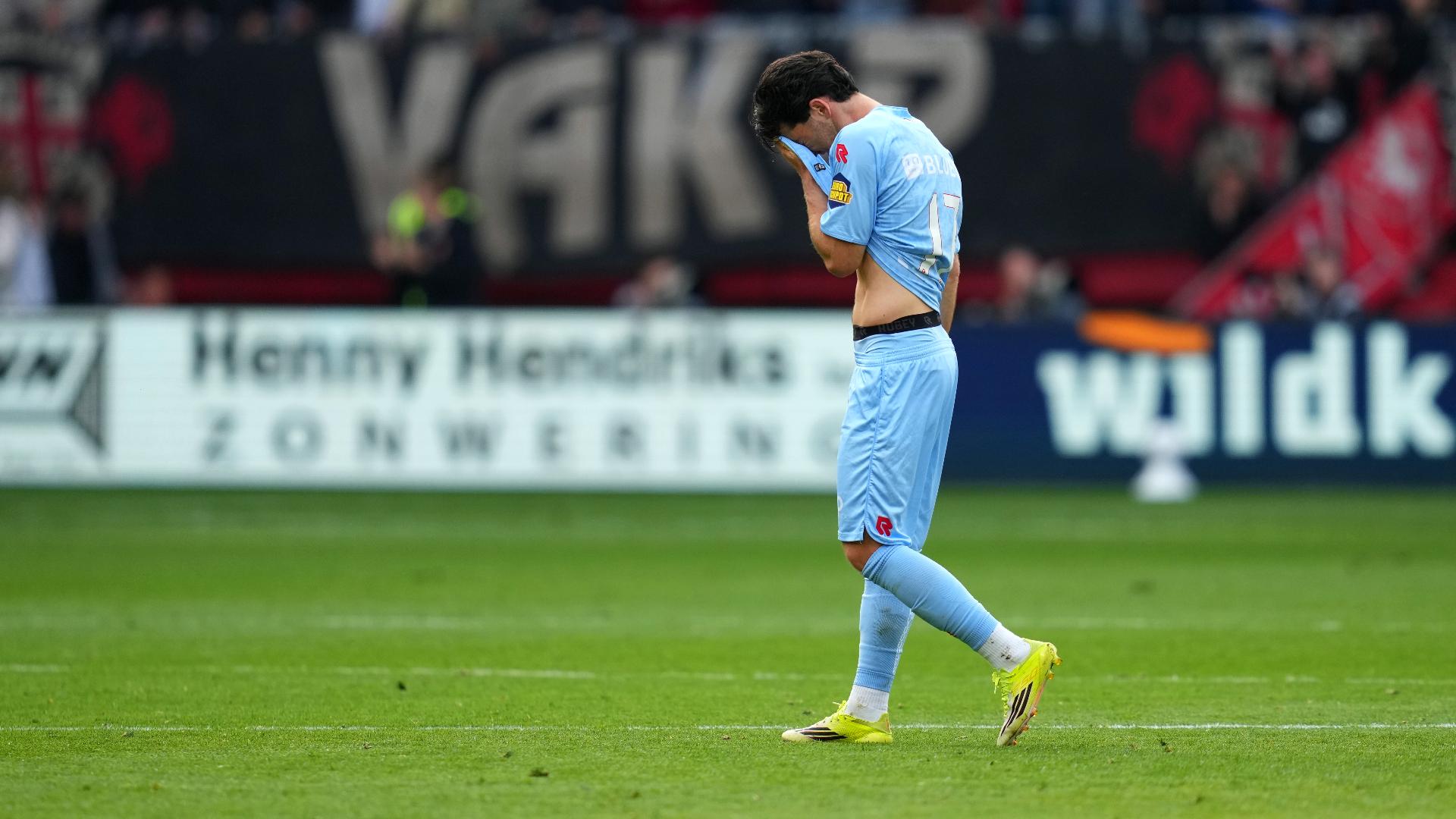 Pelle Clement baalt van blamage Sparta tegen FC Twente