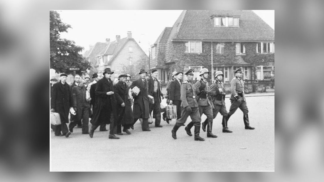 In deze groep liepen ruim 600 mannen uit Putten mee.