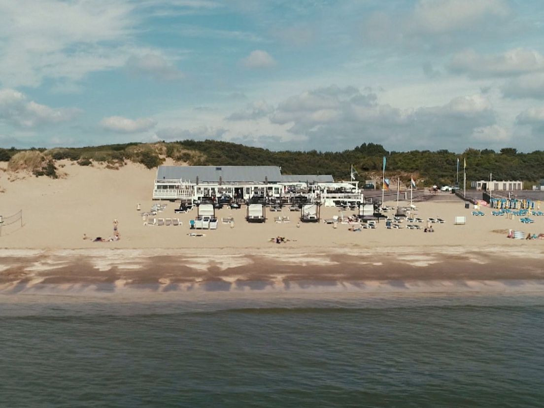 Het badstrand bij Rockanje