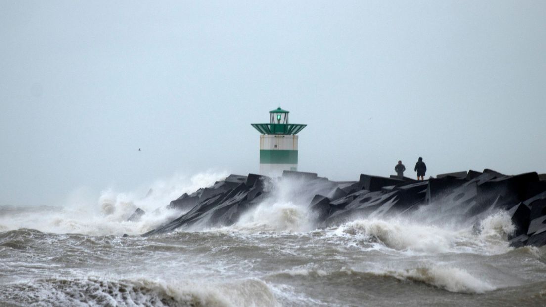 Storm op Scheveningen