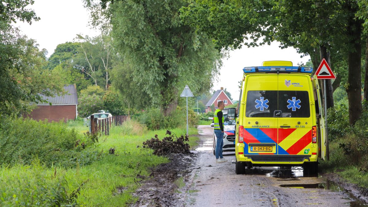 Gewonde bij ongeluk met motor in Emmer-Compascuum
