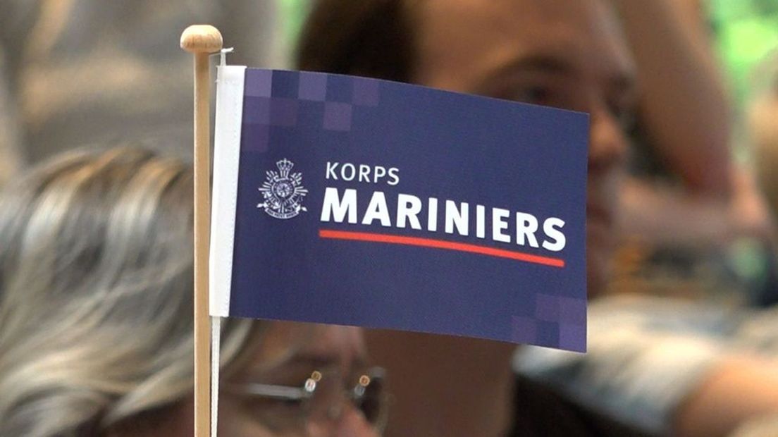 Het Korps Mariniers maakt kennis met de buurt