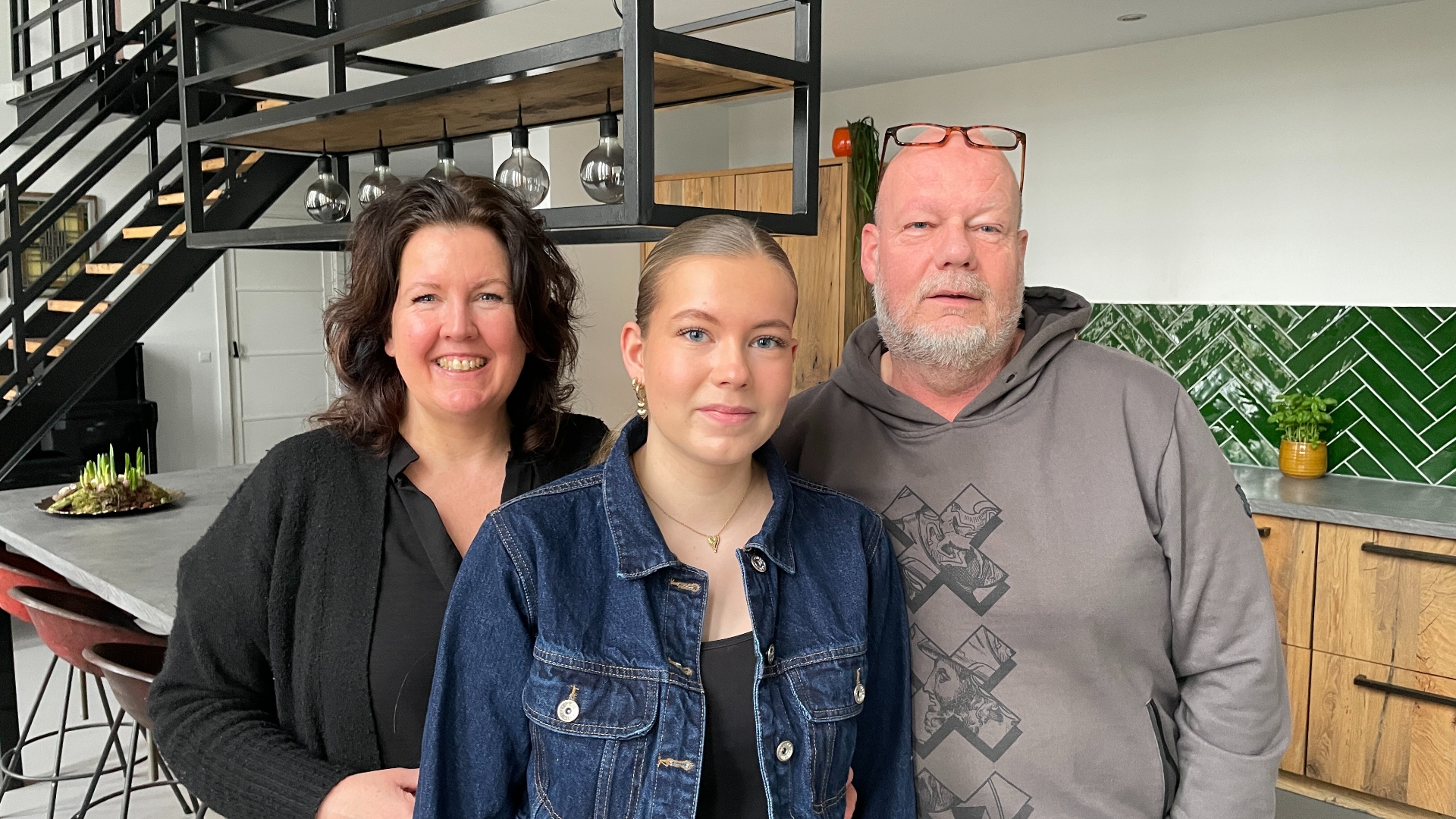 Emma is opgevoed in het Gronings: 'Mensen zeiden dat ze een achterstand zou ontwikkelen'