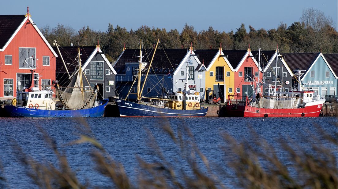 De kleurrijke haven van 'garnalendorp' Zoutkamp