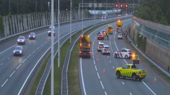 A12 dicht bij Maarsbergen na ongeval. A12 dicht bij Maarsbergen na ongeval.