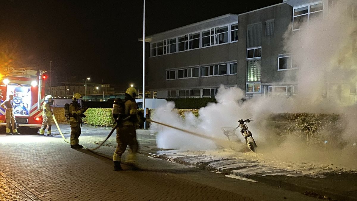 Man (26) opgepakt na scooterbrand in Leeuwarden
