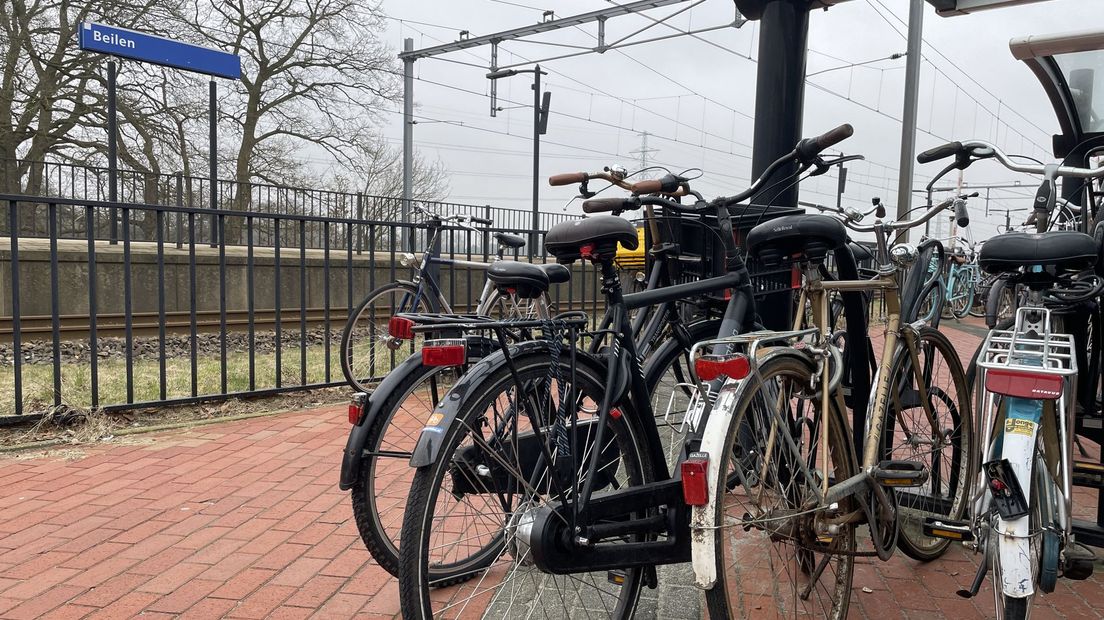 Cameratoezicht, Beilen, Gemeente Midden-Drenthe, Station Beilen, fietsenstalling