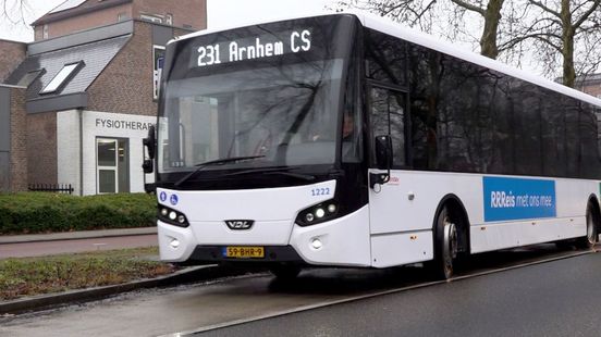 Schrappen buslijn 231 leidt tot Kamervragen: ‘Omreizen kost reizigers veel extra tijd’