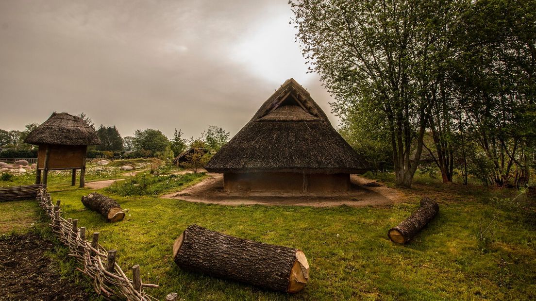 Een boerderij uit de bronstijd, zoals die ooit in Borger stonden