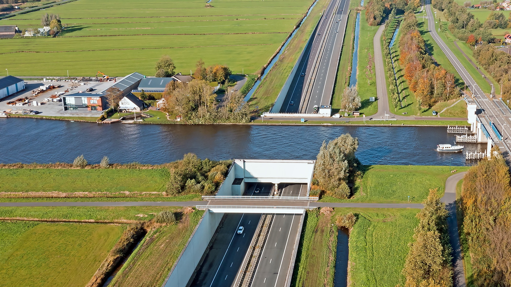 Tunnel tussen Sneek en Joure weer open, nog wel beperkingen voor verkeer