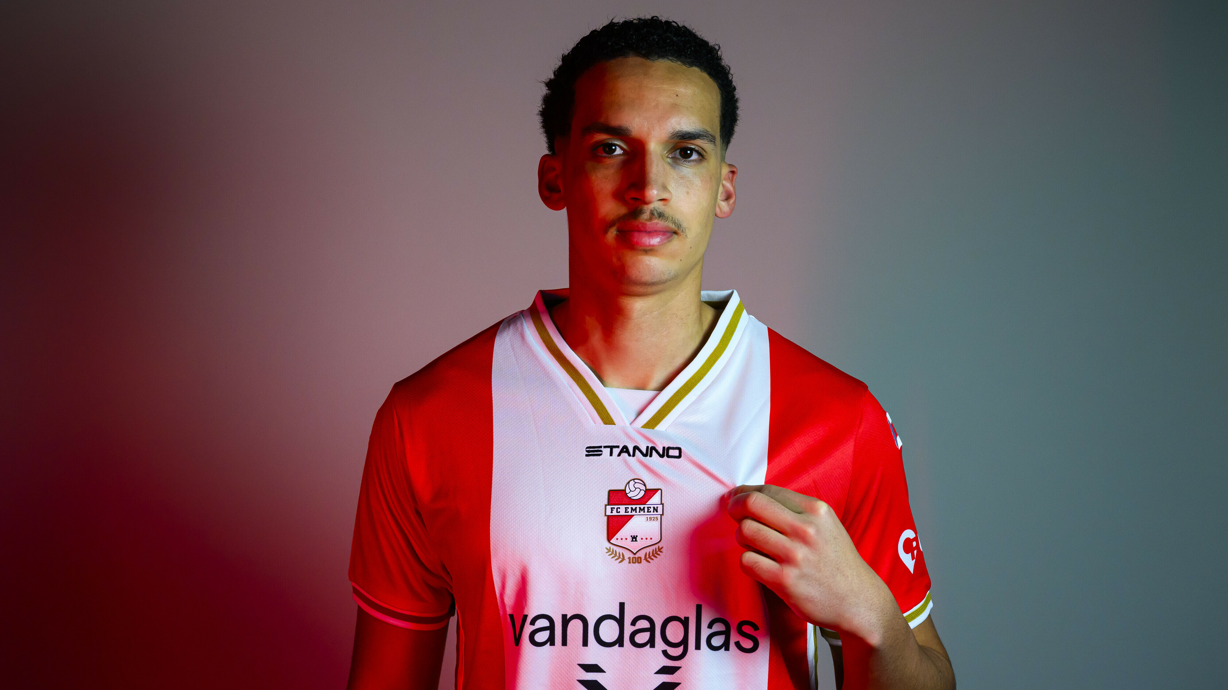 FC Emmen haalt derde aanwinst van de week op in Utrecht