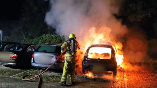 Ongeluk op A12 • autos in brand. Ongeluk op A12 • autos in brand.
