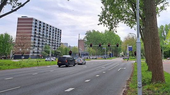 Eén weg, twee werelden: Delft en Rijswijk gaan totaal anders om met dezelfde weg tussen beide steden Home
