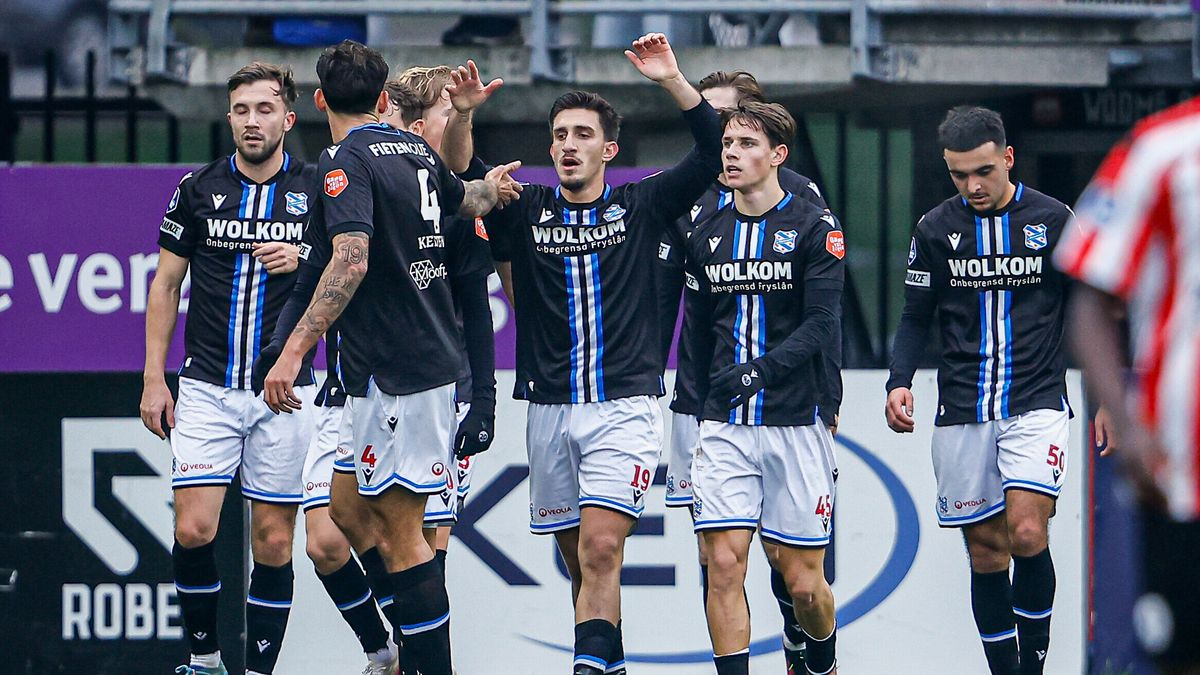 LIVE | Trenskow zet Heerenveen op voorsprong tegen Sparta na eerste helft (0-1)