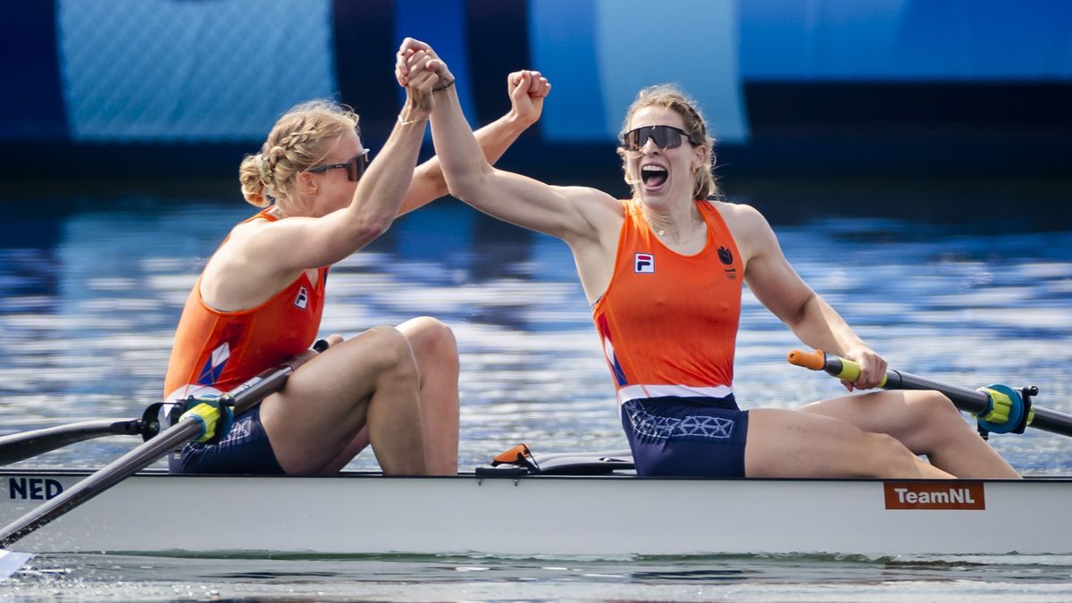 Ymkje Clevering pakt met overmacht goud op Spelen: roeister maakt favorietenrol waar