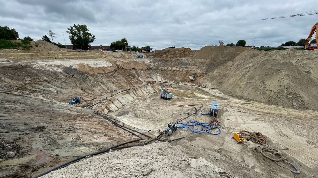 Het diepste punt van het Julianaplein is afgelopen week bereikt