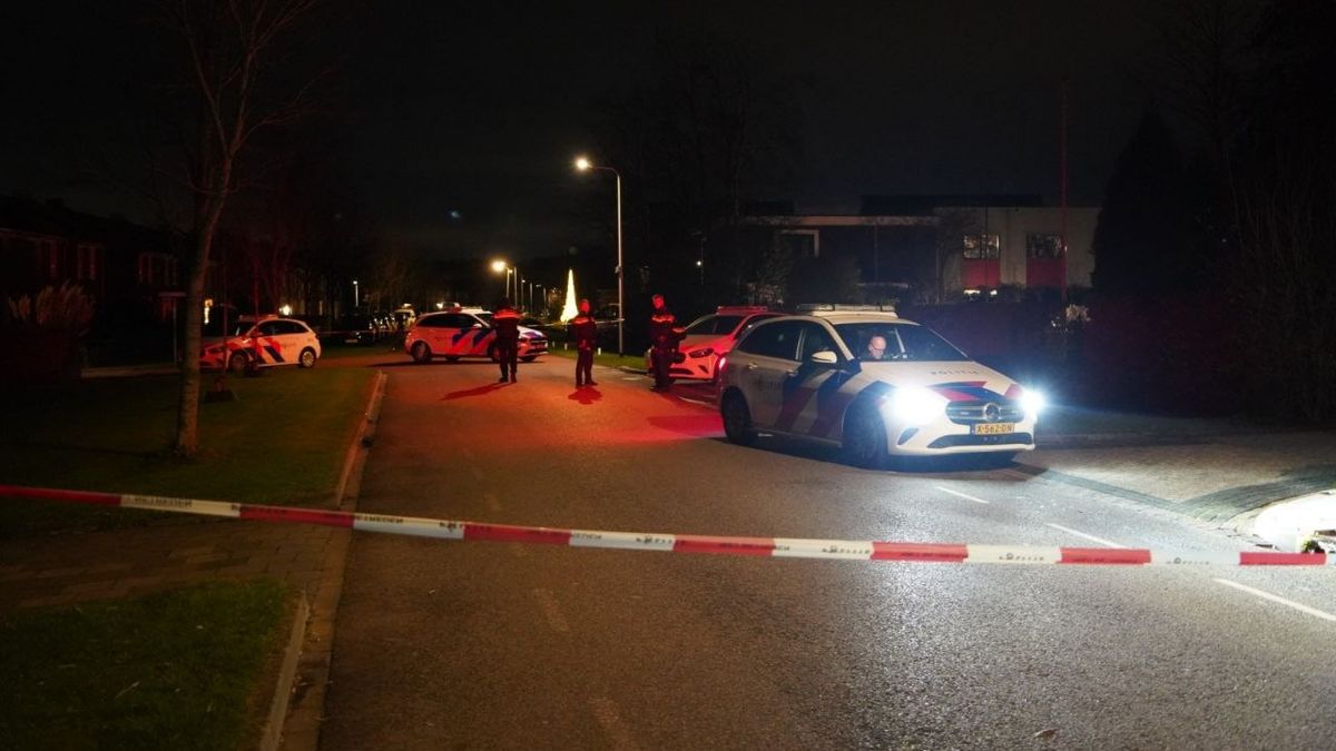 Overleden persoon gevonden in Vollenhove, politie doet onderzoek