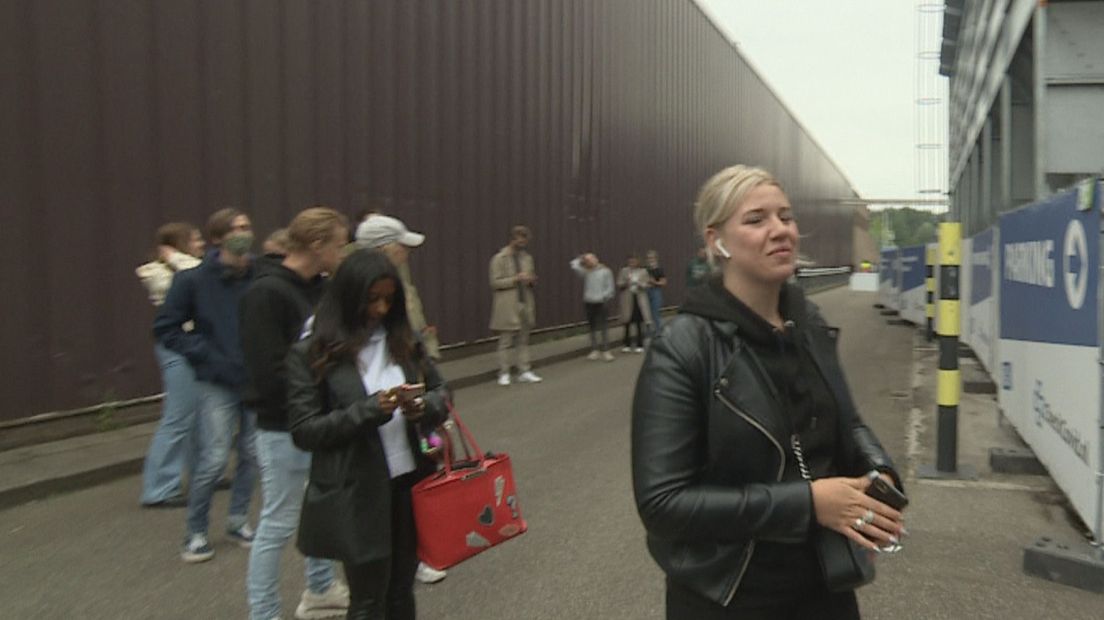 In de rij voor Testen voor Toegang