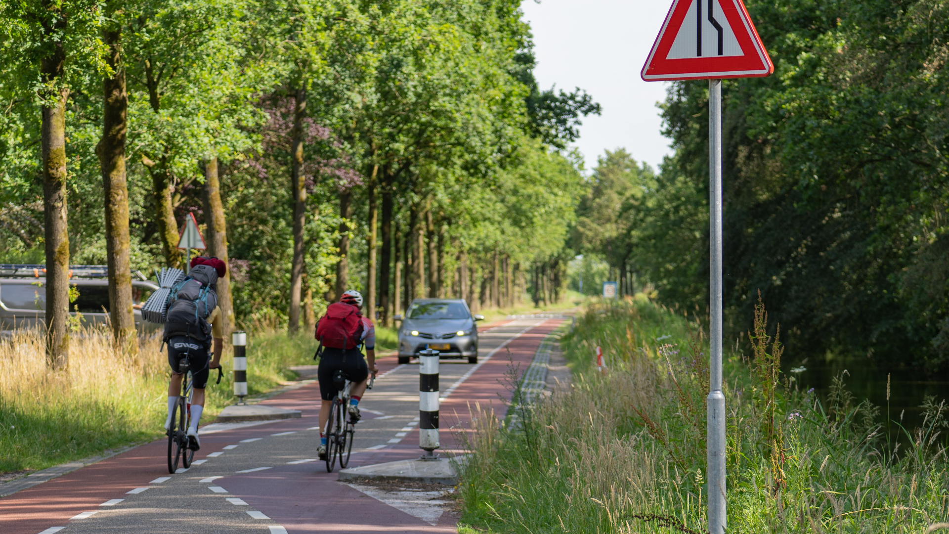 Fietsersbond noemt obstakels tegen hardrijders levensgevaarlijk