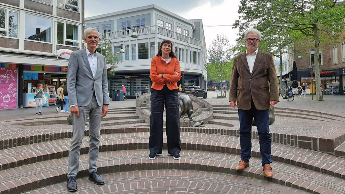 De Commissie Menselijke Maat, met Jan Dirk Pruim, Anne Mieke Zwaneveld en Gijsbert Vonk