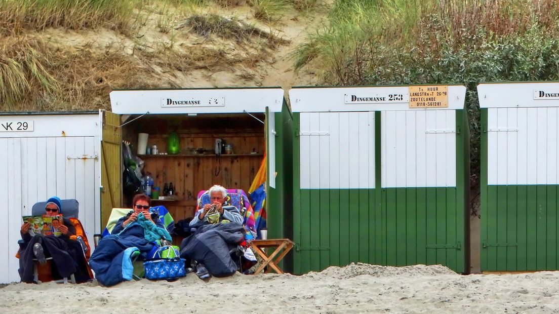 We zitten hier in het oude strandhuis